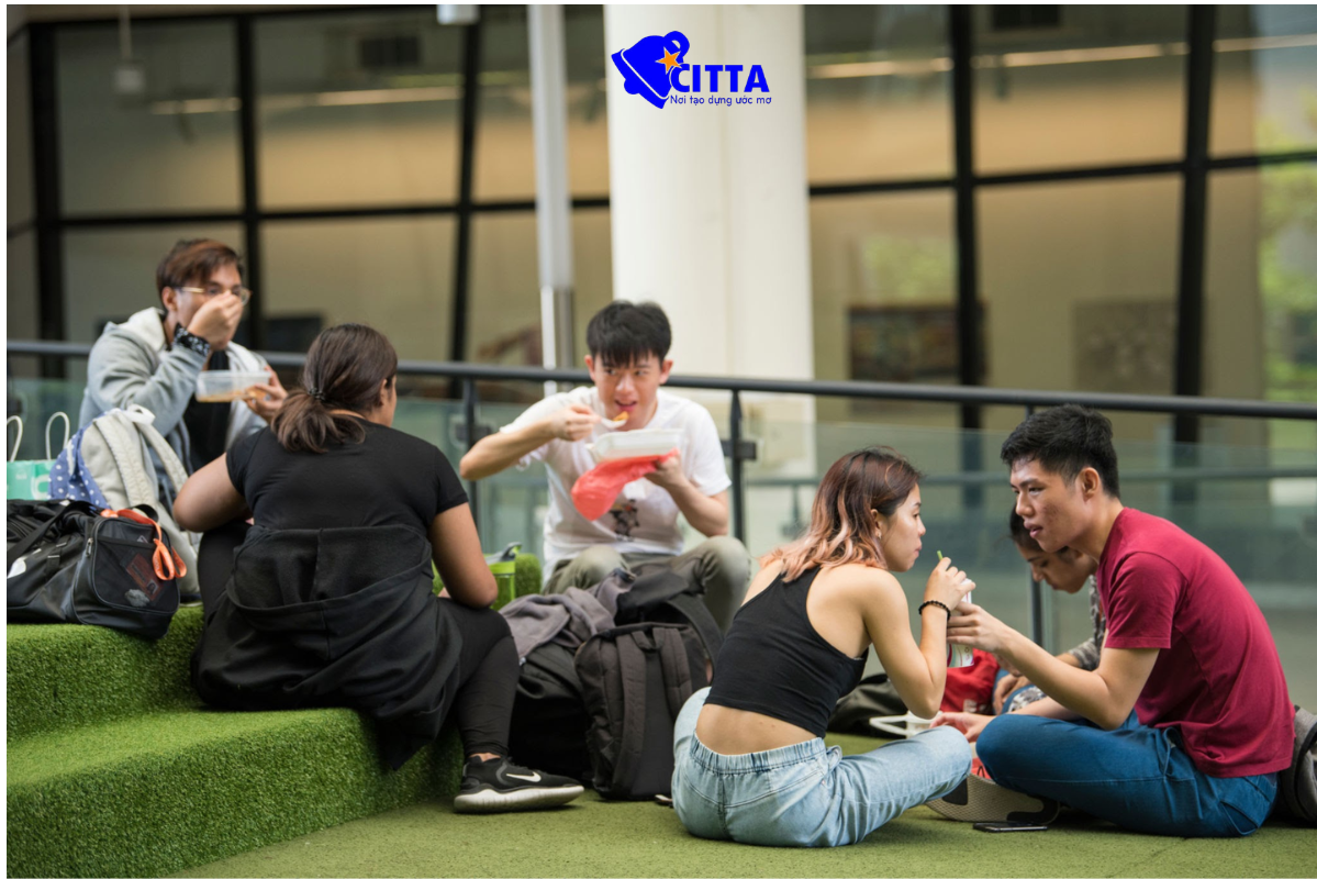 Môi trường học tập đa văn hóa